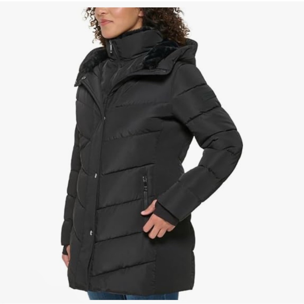 Women's Black Puffer Jacket XXL